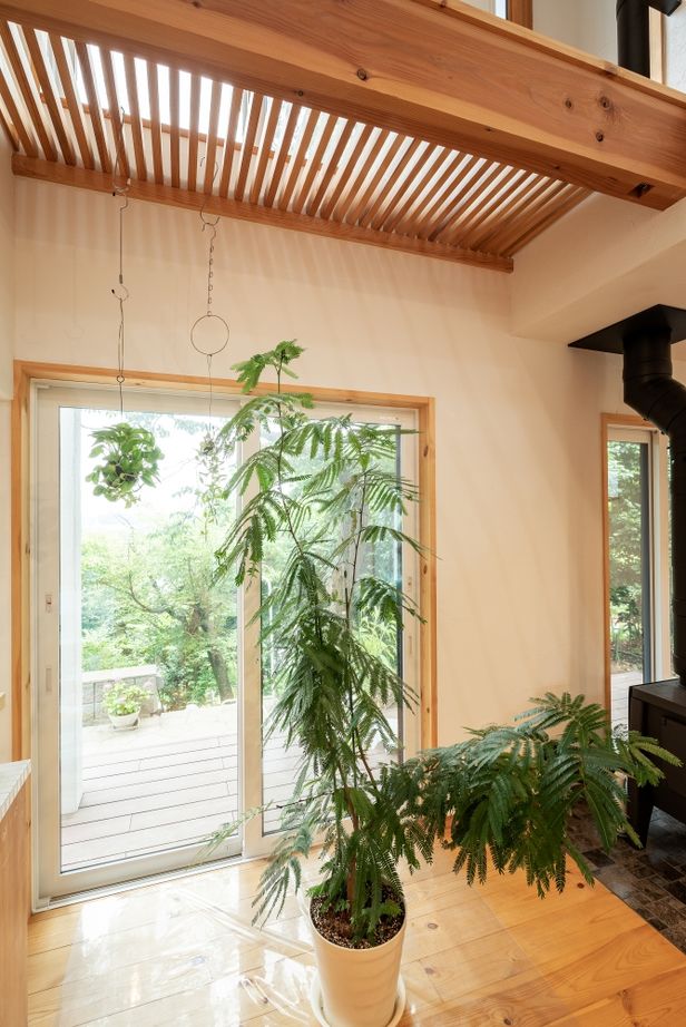 SOLE LIVING（相模原・町田・八王子） 【東京都｜4LDK+ロフト｜薪ストーブ】眺望に回遊動線もこだわりに応える設計力と自然にかこまれる家の建築実例画像9