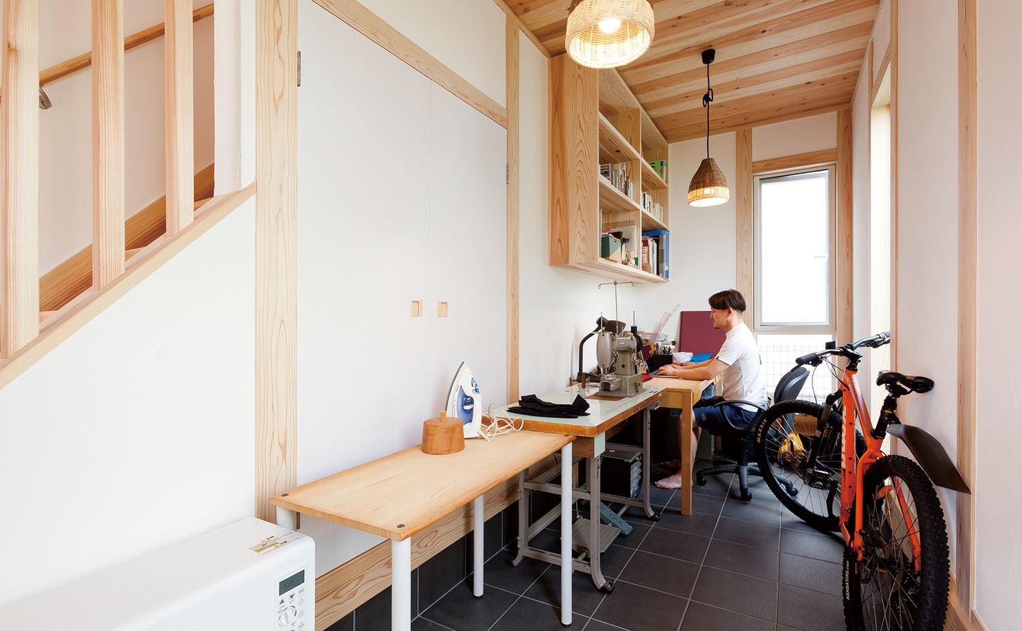 木と漆喰 十津川の家 高槻・池田住宅展示場 【1000万円台／間取り有り／東大阪市】広い縁側や土間のある「木と漆喰」の家。家族が集う広々空間の家の建築実例画像4