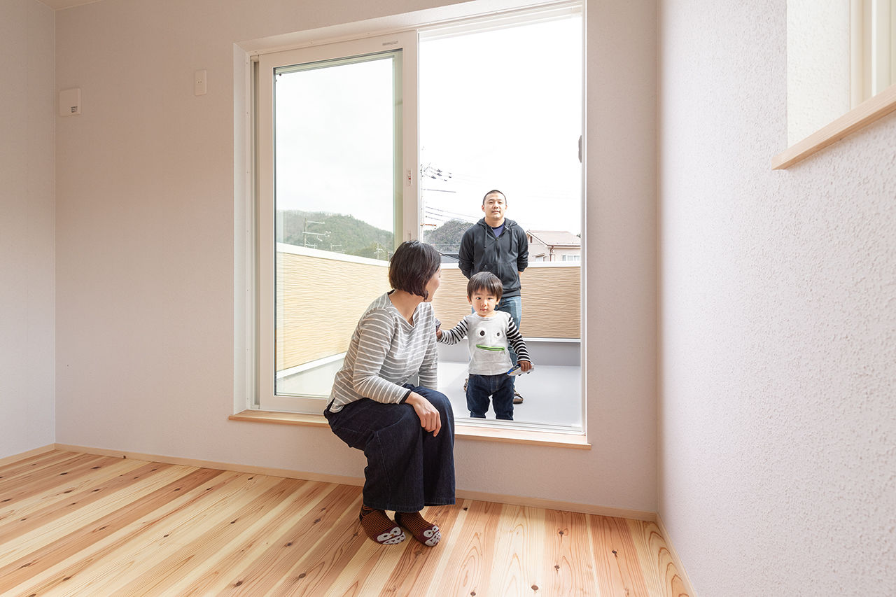 木と漆喰 十津川の家 高槻・池田住宅展示場 【1830万円/豊能郡/間取り図有り】太陽光発電+蓄電池込！子育て共働き夫婦の、家事ラク＆災害に備える家の建築実例画像7