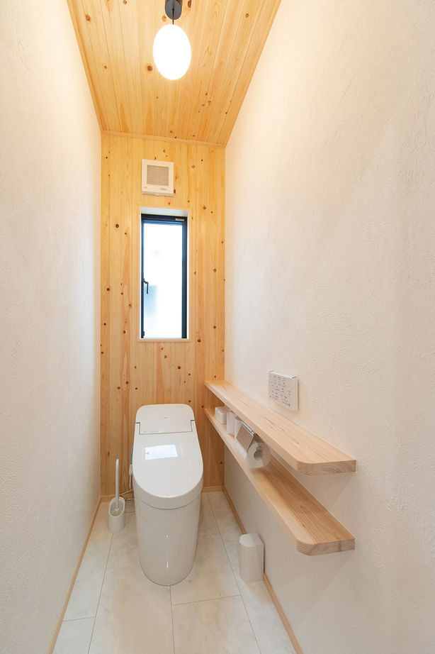 木と漆喰 十津川の家 高槻・池田住宅展示場 【2000万円台／池田市／間取り図有り】木とスイス漆喰でつくった、趣味と暮らしを楽しむガレージハウスの建築実例画像9