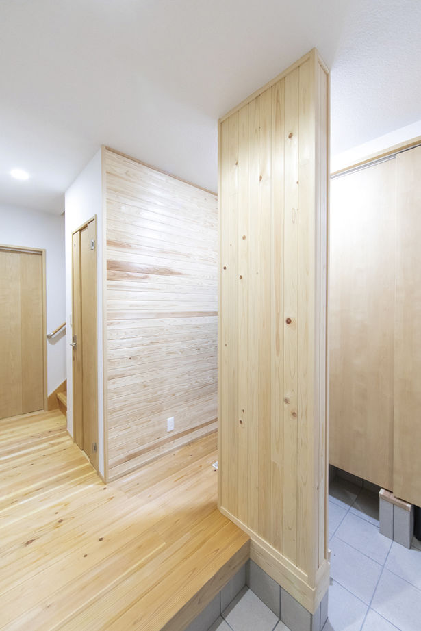 木と漆喰 十津川の家 高槻・池田住宅展示場 【2000万円台/間取り図有り/豊中市】将来的な介護も見据え、60代で建て替え。自然素材たっぷりの終の棲家の建築実例画像5