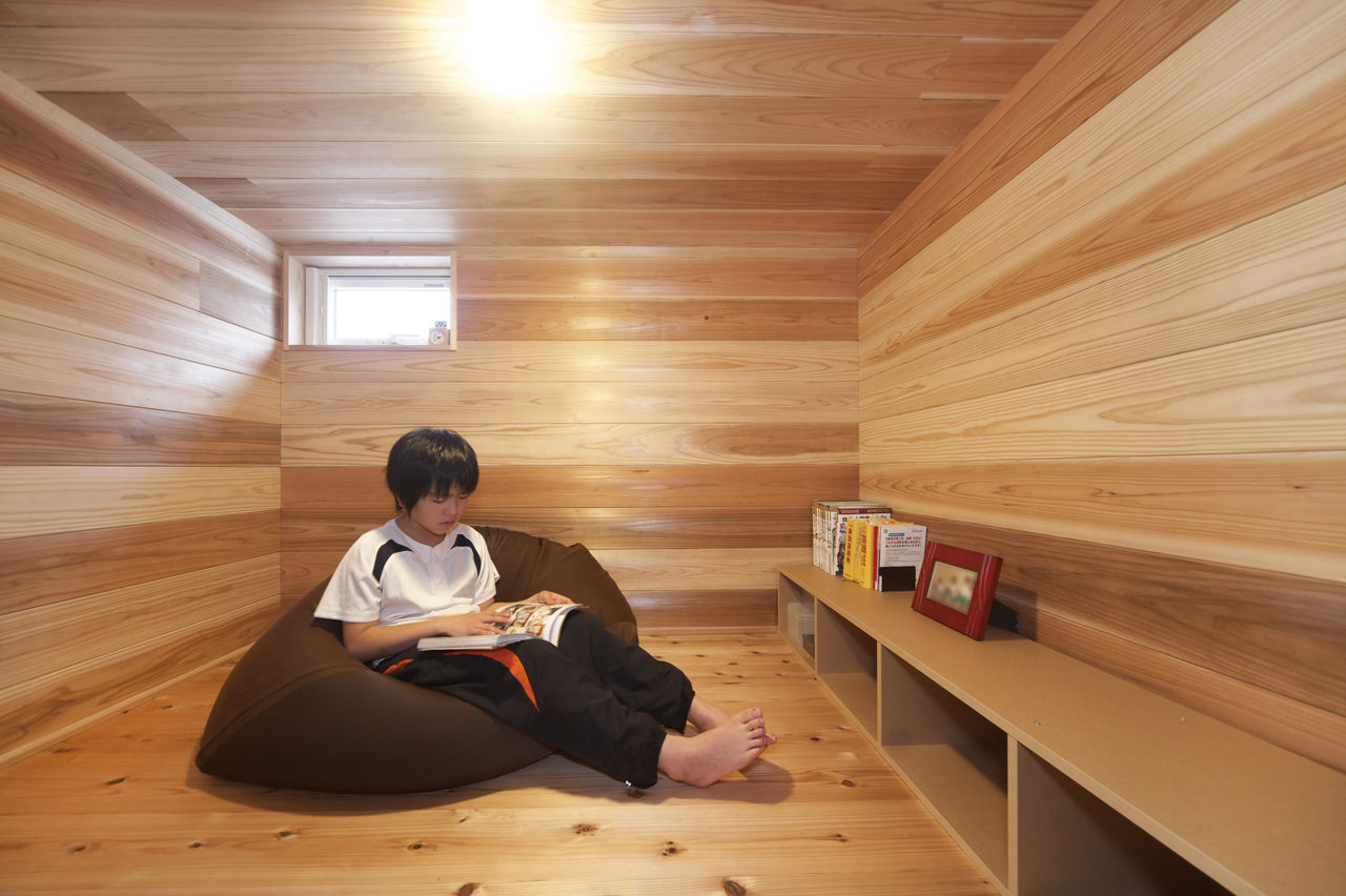 木と漆喰 十津川の家 高槻・池田住宅展示場 【1000万円台/間取り図有り/吹田市】四方を囲まれた旗竿地に光と風が舞う、木とスイス漆喰で建てた家の建築実例画像7