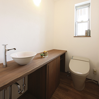 無垢Story 世界に一つだけの造作家具で カフェの様に寛げる空間演出の建築実例画像6