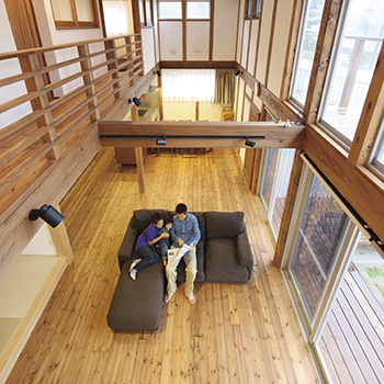 無垢Story 【カフェ風×無垢材・漆喰｜岐阜県山県市】スタイリッシュ＆ナチュラルを追求した大空間のある木の家の建築実例画像3