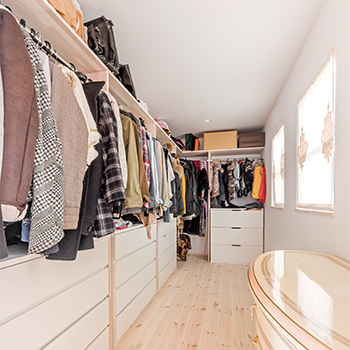 無垢Story 【南欧風×造作家具×自然素材｜岐阜市】ホワイトを基調としたシンプルなカフェ風＆南欧風の木の家の建築実例画像8