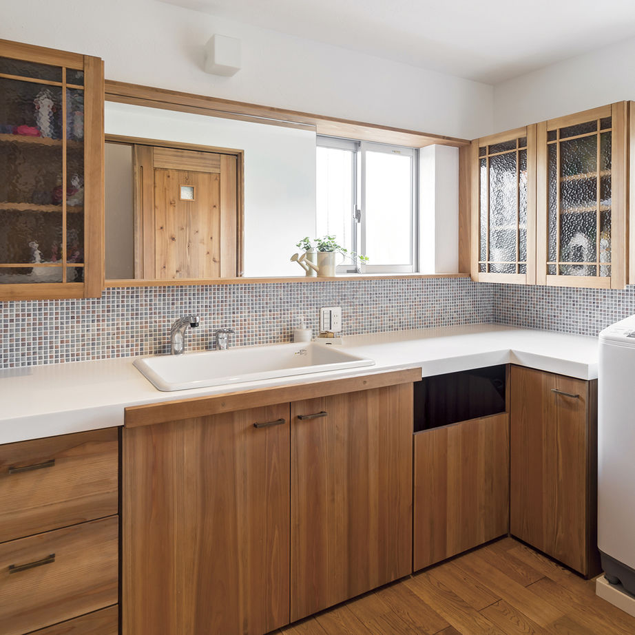 無垢Story 【二世帯住宅】厳選した自然素材と職人の造作家具に癒されるカフェにいる居心地の家｜間取り図有の建築実例画像6