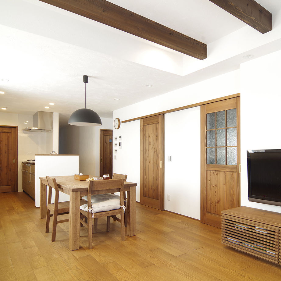 無垢Story 【岐阜県/1000万円台/小さな平屋/20坪台/間取図有】コンパクトな平屋でエコライフ。シックなカフェ風の家の建築実例画像4