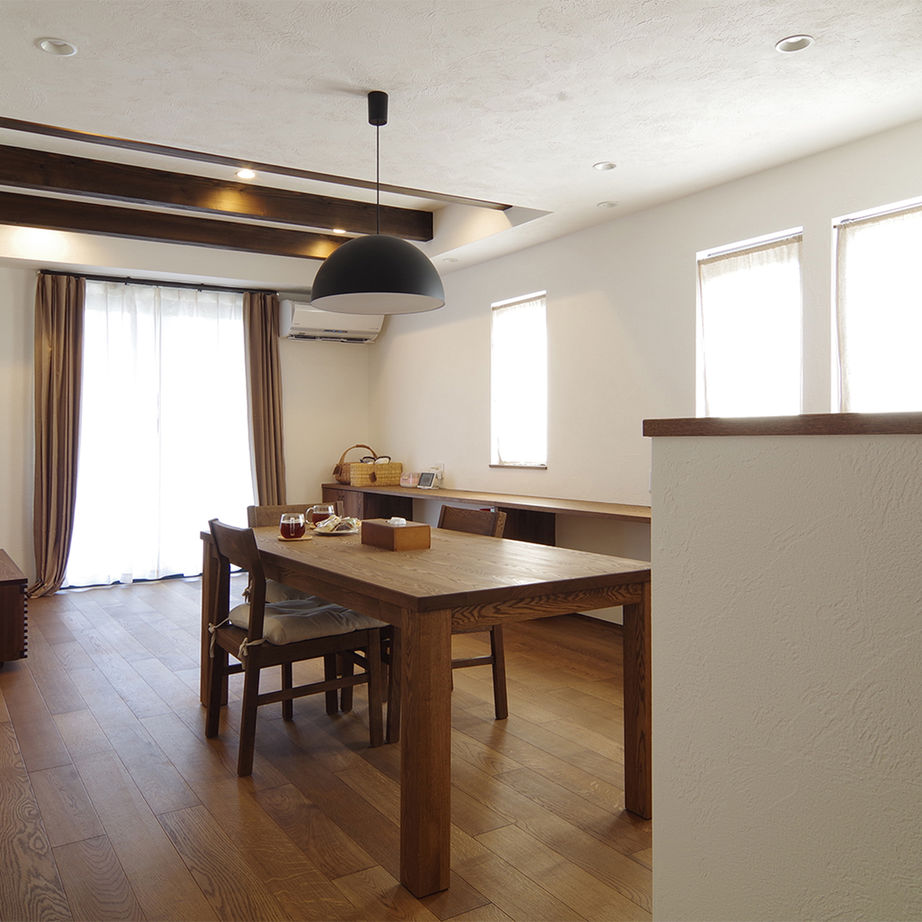 無垢Story 【岐阜県/1000万円台/小さな平屋/20坪台/間取図有】コンパクトな平屋でエコライフ。シックなカフェ風の家の建築実例画像5