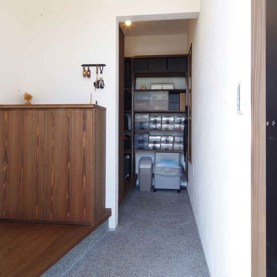 無垢Story 【岐阜県/1000万円台/小さな平屋/20坪台/間取図有】コンパクトな平屋でエコライフ。シックなカフェ風の家の建築実例画像8