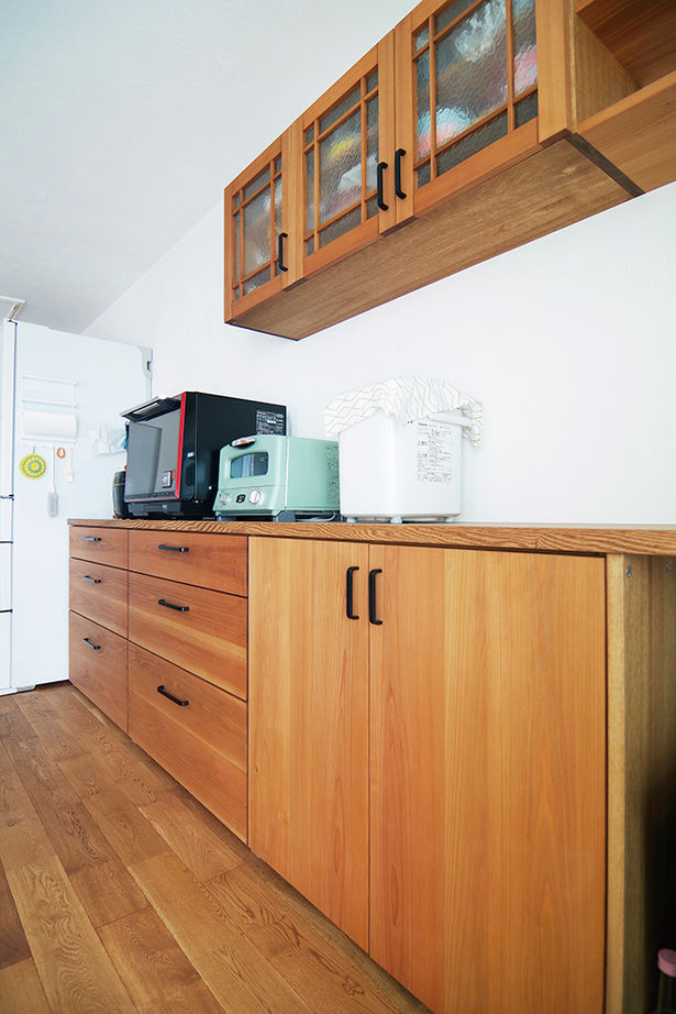 無垢Story 【岐阜県/2000万円台/平屋/30坪台/間取図有】吹抜けのような大空間リビングが特徴的な、カフェ風の家の建築実例画像5