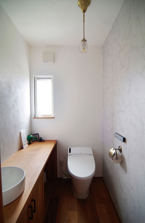 無垢Story 【岐阜県/2000万円台/平屋/30坪台/間取図有】吹抜けのような大空間リビングが特徴的な、カフェ風の家の建築実例画像13