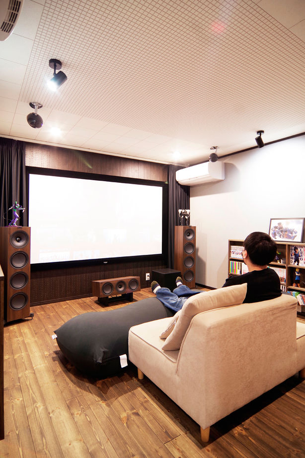 無垢Story 【岐阜県/2000万円台/平屋/30坪台/間取図有】夫婦で寛ぐ開放的なリビング。一人の時間も楽しい全館空調の家の建築実例画像4