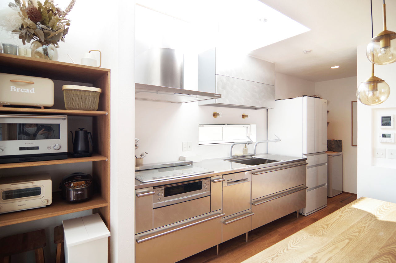 無垢Story 【岐阜県/2000万円台/30坪台/全館空調/間取図有】２つの吹抜で開放的に。土間のある小さな2階建ての建築実例画像4