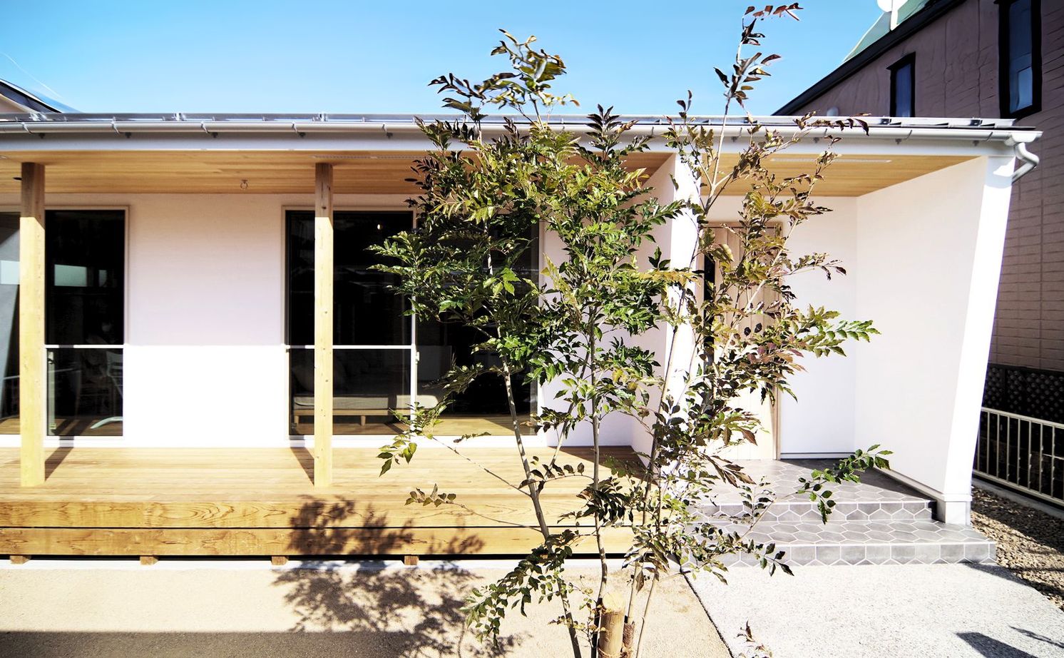 無垢Story 【1000万円台/平屋/30坪台/間取図有】収納を減らしシンプルに暮らす。素材の美しさを愉しむ平屋の家の建築実例画像