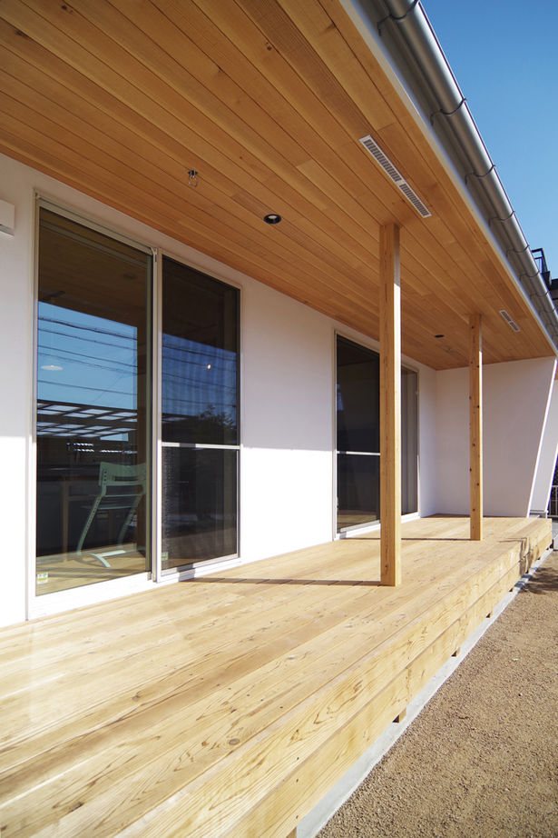 無垢Story 【1000万円台/平屋/30坪台/間取図有】収納を減らしシンプルに暮らす。素材の美しさを愉しむ平屋の家の建築実例画像6