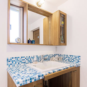 無垢Story 【カリフォルニア】アウトドアや薪ストーブのある30代で建てたカフェ風の家｜間取り図有の建築実例画像9