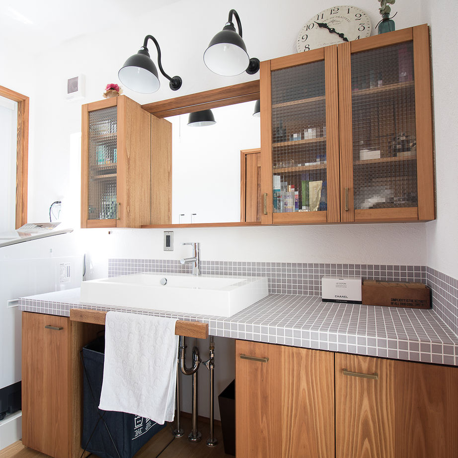 無垢Story 【平屋×無垢材×造作キッチン】光をたくさん取り込んだ、木と緑のコーディネートでカフェ気分｜間取り図有の建築実例画像7