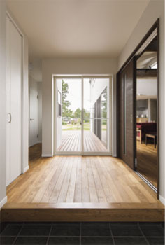 川野工務店 【平屋】空間も人もつながりを大切に　建築士夫妻とカタチにした中庭のある平屋の建築実例画像2