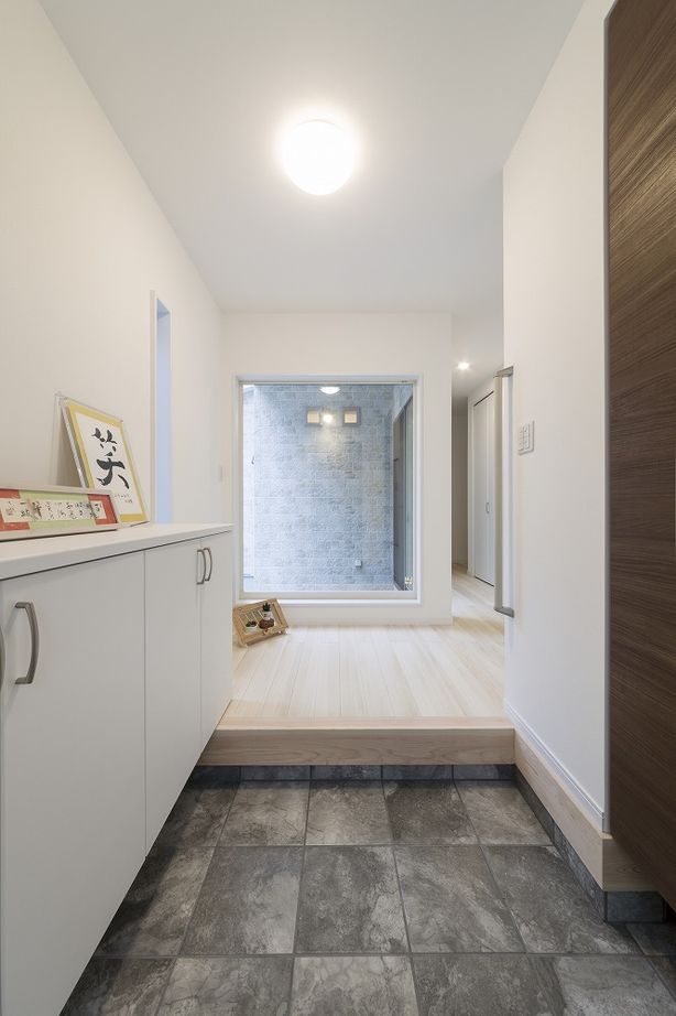 川野工務店 【平屋】プライバシーも守る光の設計。開放的なスキップフロアの平屋の家の建築実例画像8