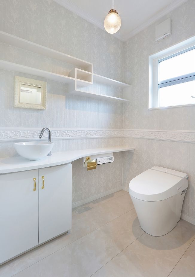 川野工務店 建築家夫妻と共に「憧れ」を追求。気品と上質さを叶えた「お城みたいな家」で笑顔の日々を！の建築実例画像7