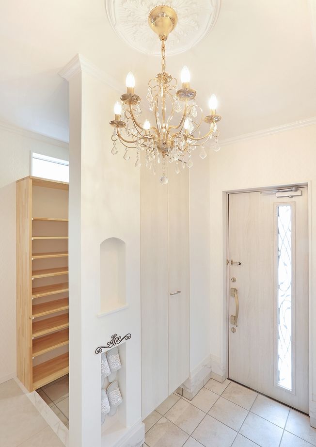 川野工務店 建築家夫妻と共に「憧れ」を追求。気品と上質さを叶えた「お城みたいな家」で笑顔の日々を！の建築実例画像8