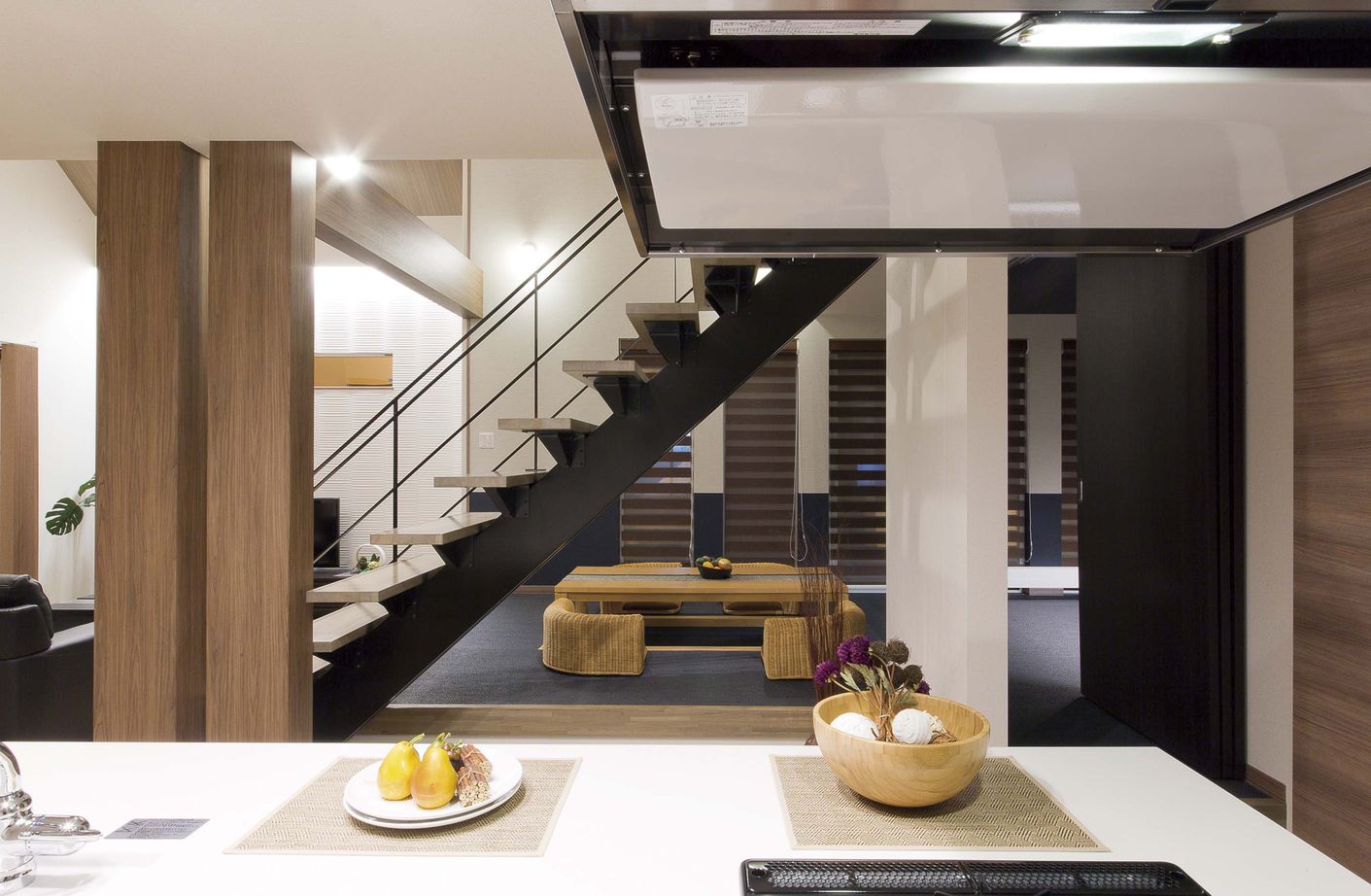 アーキテックプランニング 【2000～2500万円/２階建て/吹き抜け/土間】ダイナミックに吹抜けを配し斬新な生活提案も光るの建築実例画像9