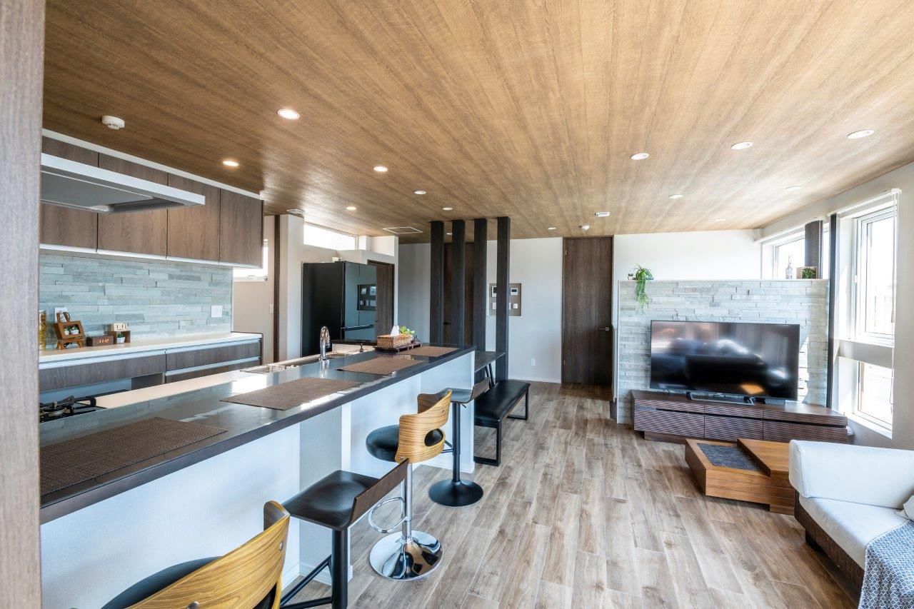 アーキテックプランニング 【3000～3500万円/５LDK/間取り図有】個性を活かした隣居スタイルの二世帯住宅はランニングコストも大満足の家の建築実例画像2