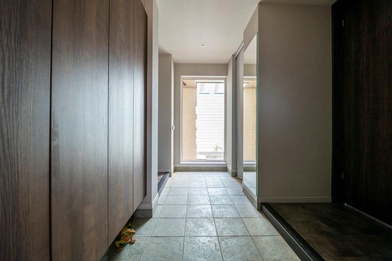 アーキテックプランニング 【3000～3500万円/５LDK/間取り図有】個性を活かした隣居スタイルの二世帯住宅はランニングコストも大満足の家の建築実例画像9