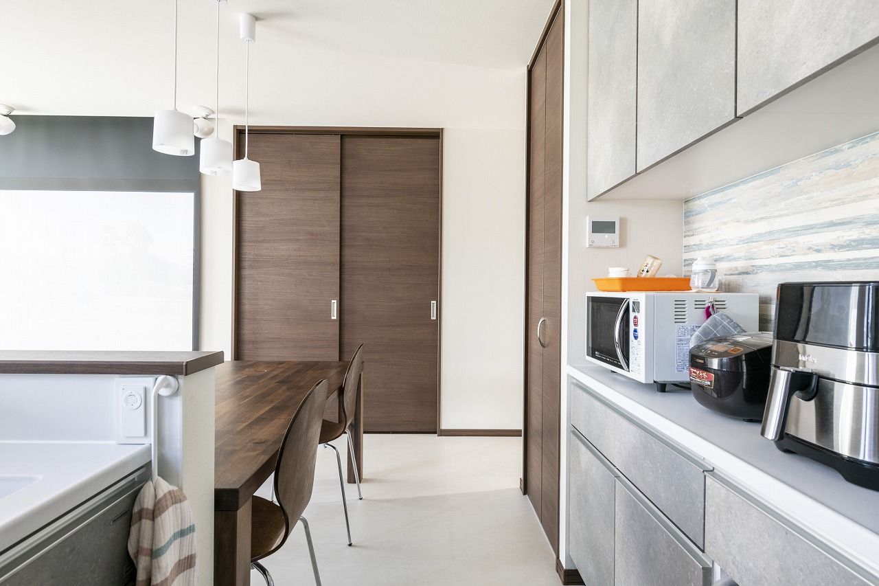 アーキテックプランニング 【2000～2500万円/４LDK/間取り図有】リビングシアターのある住まい。非日常を日常で楽しめインドアライフを満喫の建築実例画像3