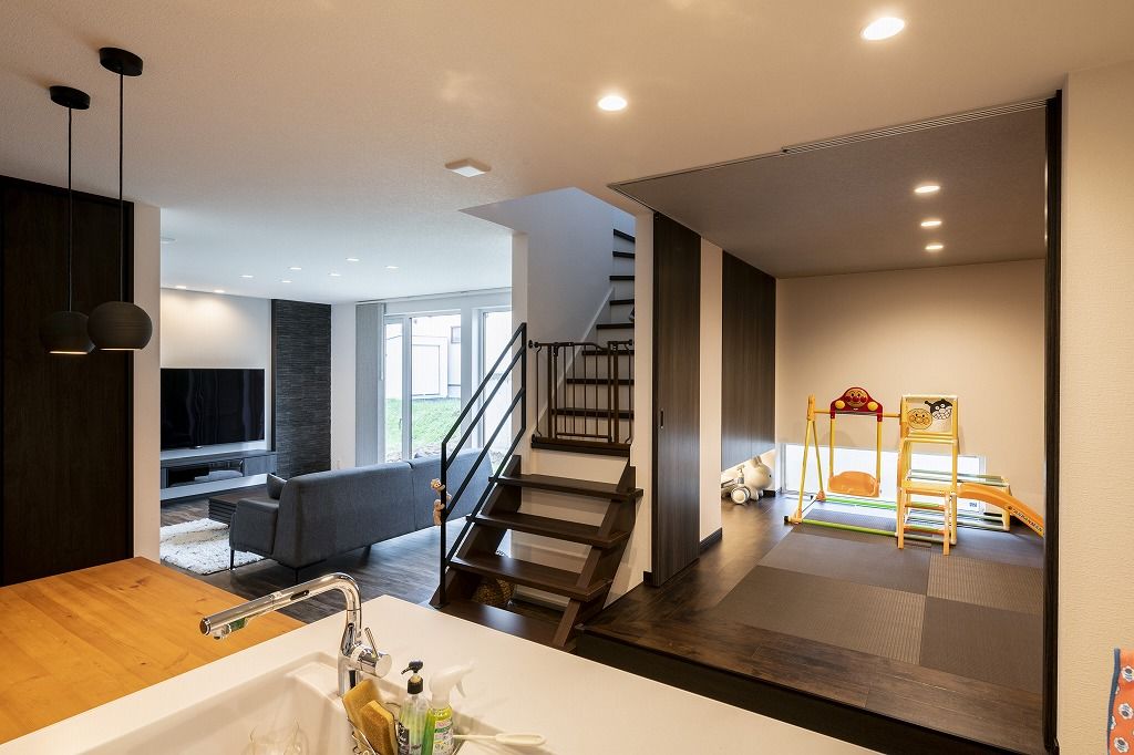 アーキテックプランニング 【2000～2500万円/４LDK間取り図有】人気のアール壁や小上がりゲストルーム、家族の絆深まる住まいの建築実例画像5