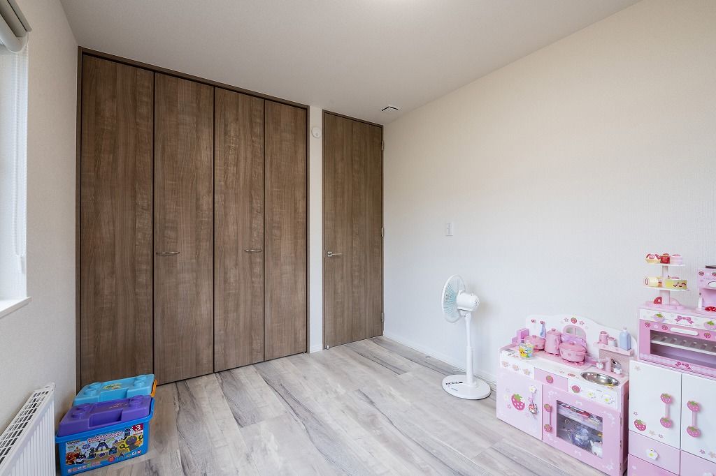 アーキテックプランニング 【2000～2500万円/４LDK間取り図有】人気のアール壁や小上がりゲストルーム、家族の絆深まる住まいの建築実例画像9