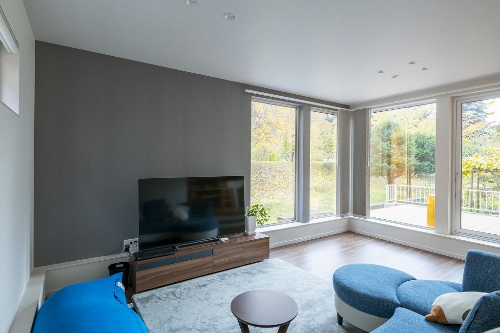 アーキテックプランニング 【2500～3000万円/４LDK間取り図有】四季折々の景色を楽しむピクチャーウィンドウのある住まいの建築実例画像3