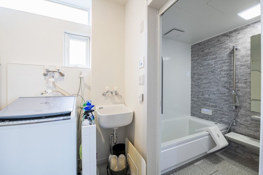 アーキテックプランニング [2000万円台/間取り図有]限られた敷地を活かしたプランニング。3階建てで叶えた家族5人で暮らす機能的な住まいの建築実例画像8