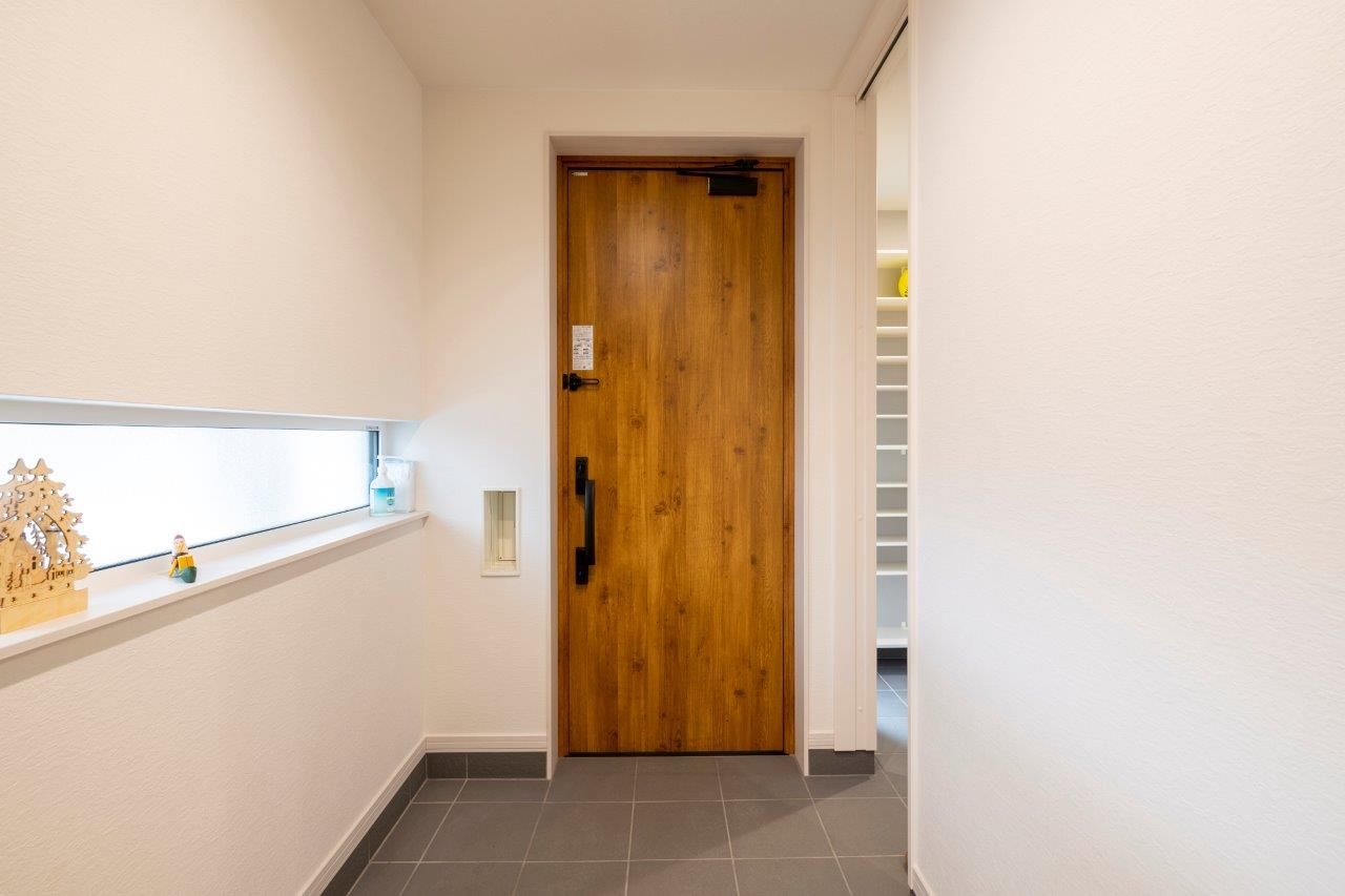 アーキテックプランニング 【2000～2500万円/４LDK間取り図有/ゲストルーム】木の質感とぬくもり溢れるインテリアも映える住まいの建築実例画像6