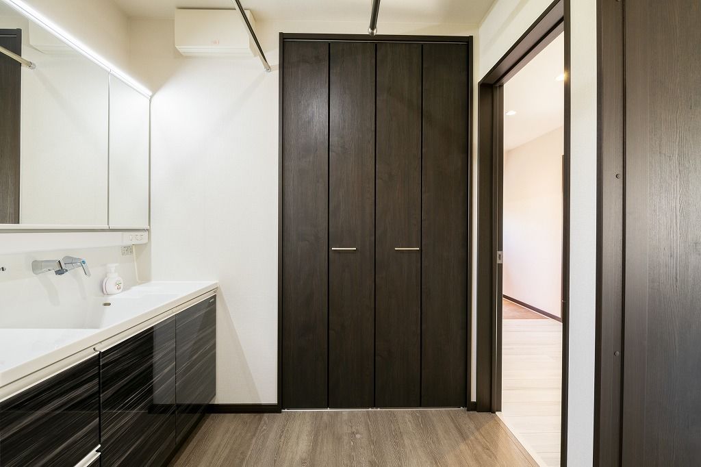 アーキテックプランニング 【2000～2500万円/４LDK間取り図有】展示場に遊びに行ったことがきっかけ、ユニバーサルデザインの住まいが実現の建築実例画像4