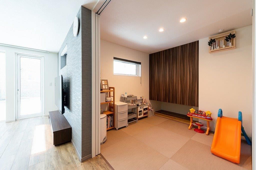 アーキテックプランニング 【2000～2500万円/４LDK間取り図有/ゲストルーム】オープンキッチンを中心にした家族の絆深まる暖かく、温かい家の建築実例画像6