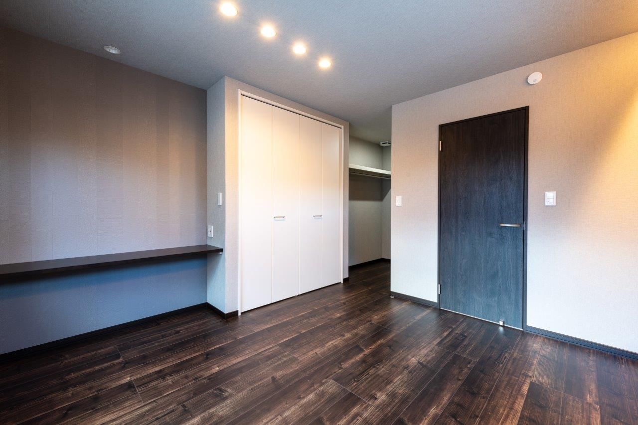 アーキテックプランニング 【2000万円台/間取り図有】性能×デザイン。LDK20帖超で広々、オープンキッチンなどデザインもこだわり快適生活の建築実例画像9