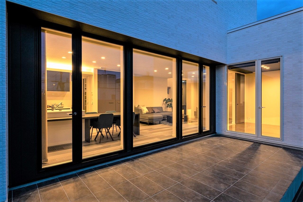 アーキテックプランニング 【2000万円台/間取り図有/ドッグラン】BBQや愛犬の遊ぶスペースとしても活躍するテラスのあるデザイン住宅の建築実例画像9