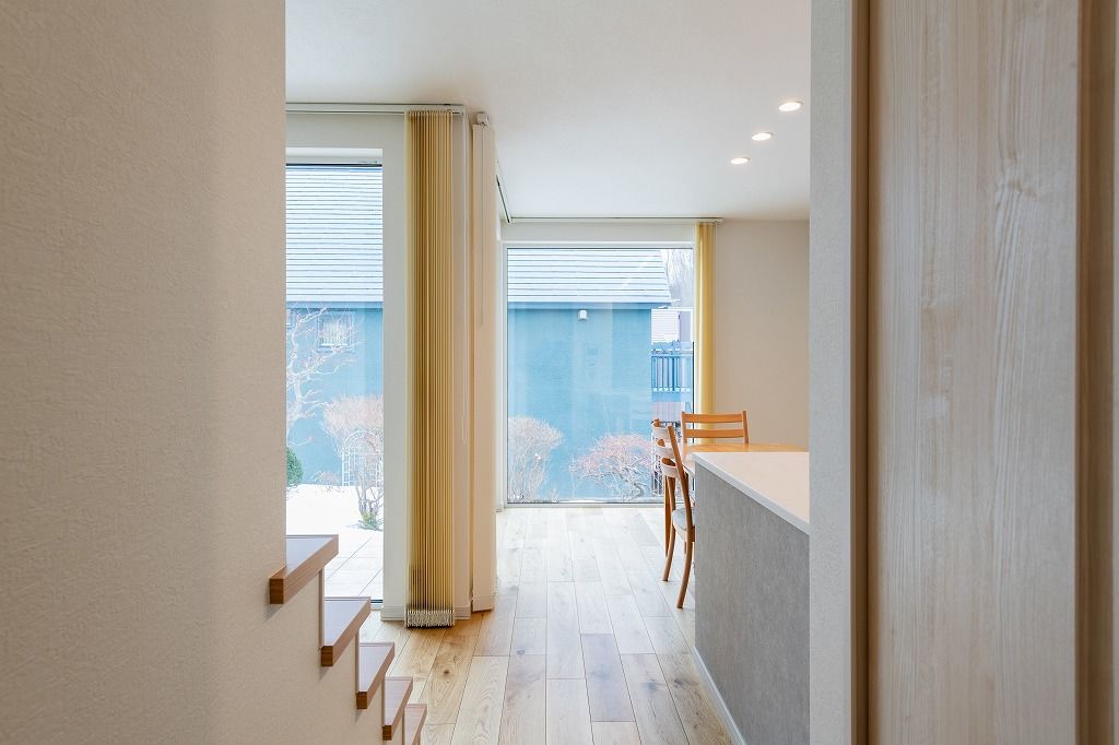 アーキテックプランニング 【2000万円台/間取り図有/２階建て】自然と調和する、窓からの景色を存分の楽しめる後ろ盾は高気密高断熱住宅の建築実例画像8