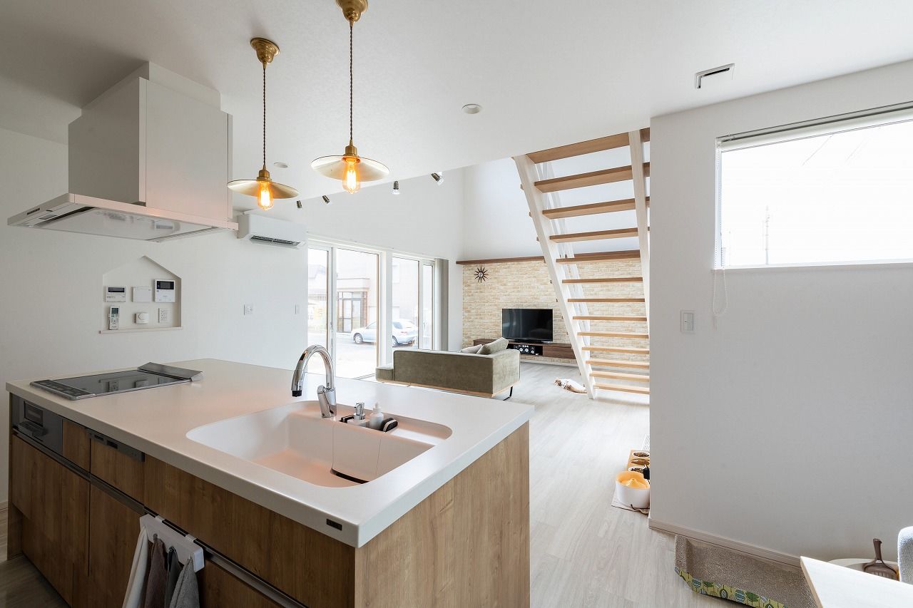 アーキテックプランニング 【2500～3000万円/間取り図有】キャットウォークなど愛猫も喜ぶスケルトン階段や吹抜けの開放感溢れる注文住宅の建築実例画像4