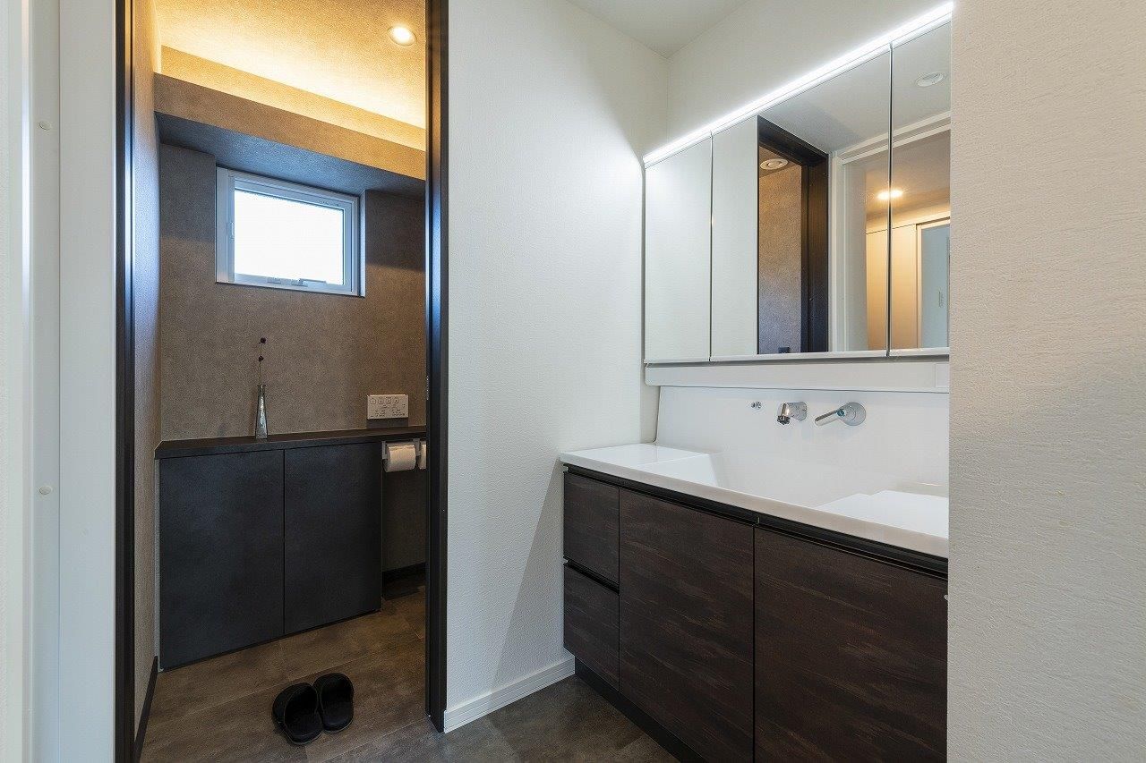 アーキテックプランニング [2000万円台/間取り図有]梁型フレームの外観デザインやおしゃれな内観に暮らしやすさの工夫も溢れるお住まいの建築実例画像6