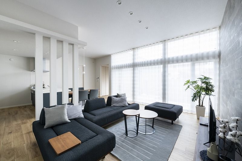 アーキテックプランニング 【ルームツアーあり/江別市/3217万円/3LDK間取図/33.07坪】ハイ天井や大きな窓で開放感を演出した平屋の建築実例画像3