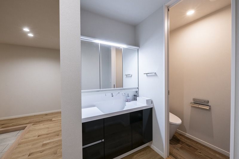 アーキテックプランニング 【ルームツアーあり/江別市/3217万円/3LDK間取図/33.07坪】ハイ天井や大きな窓で開放感を演出した平屋の建築実例画像17