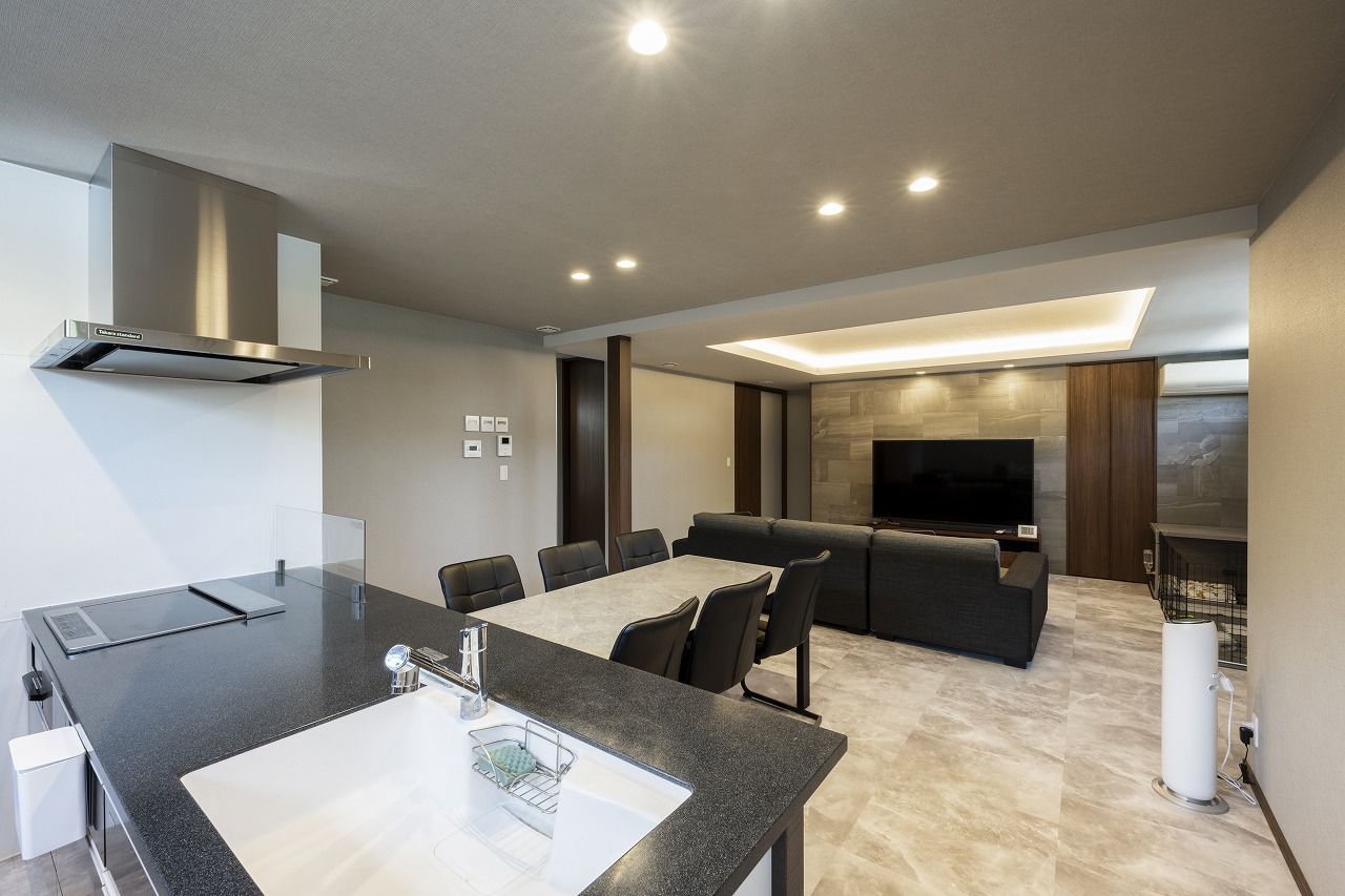 アーキテックプランニング 【2500万円以下/3LDK間取図あり/パントリー/バルコニー】折上天井と広々LDKで開放感のある家の建築実例画像5