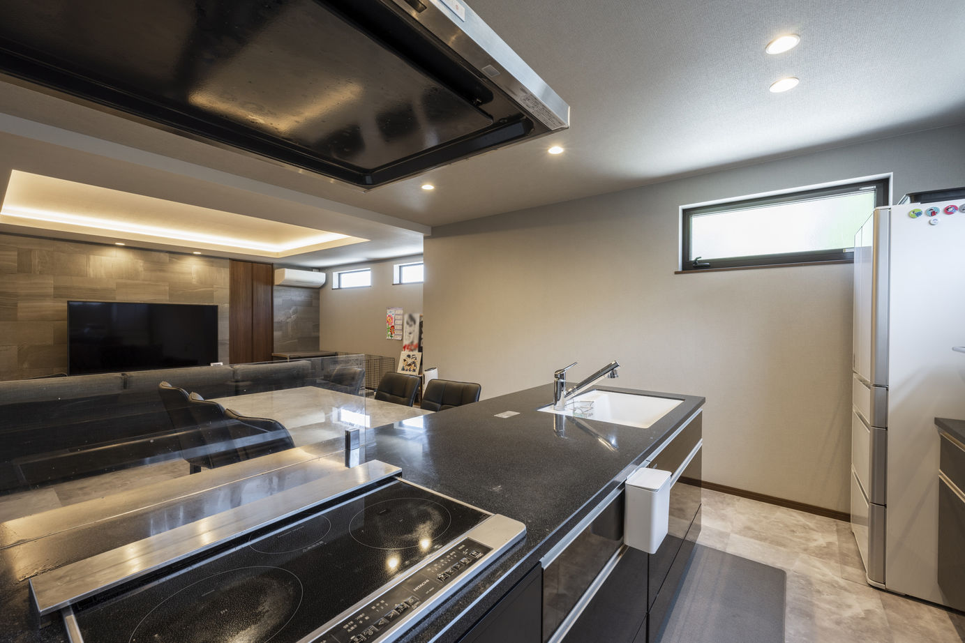 アーキテックプランニング 【2500万円以下/3LDK間取図あり/パントリー/バルコニー】折上天井と広々LDKで開放感のある家の建築実例画像6