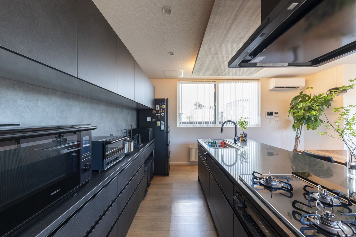 アーキテックプランニング 変わらない暮らしやすさの中で趣味を満喫する、日常と非日常を移ろうガレージハウスの建築実例画像5