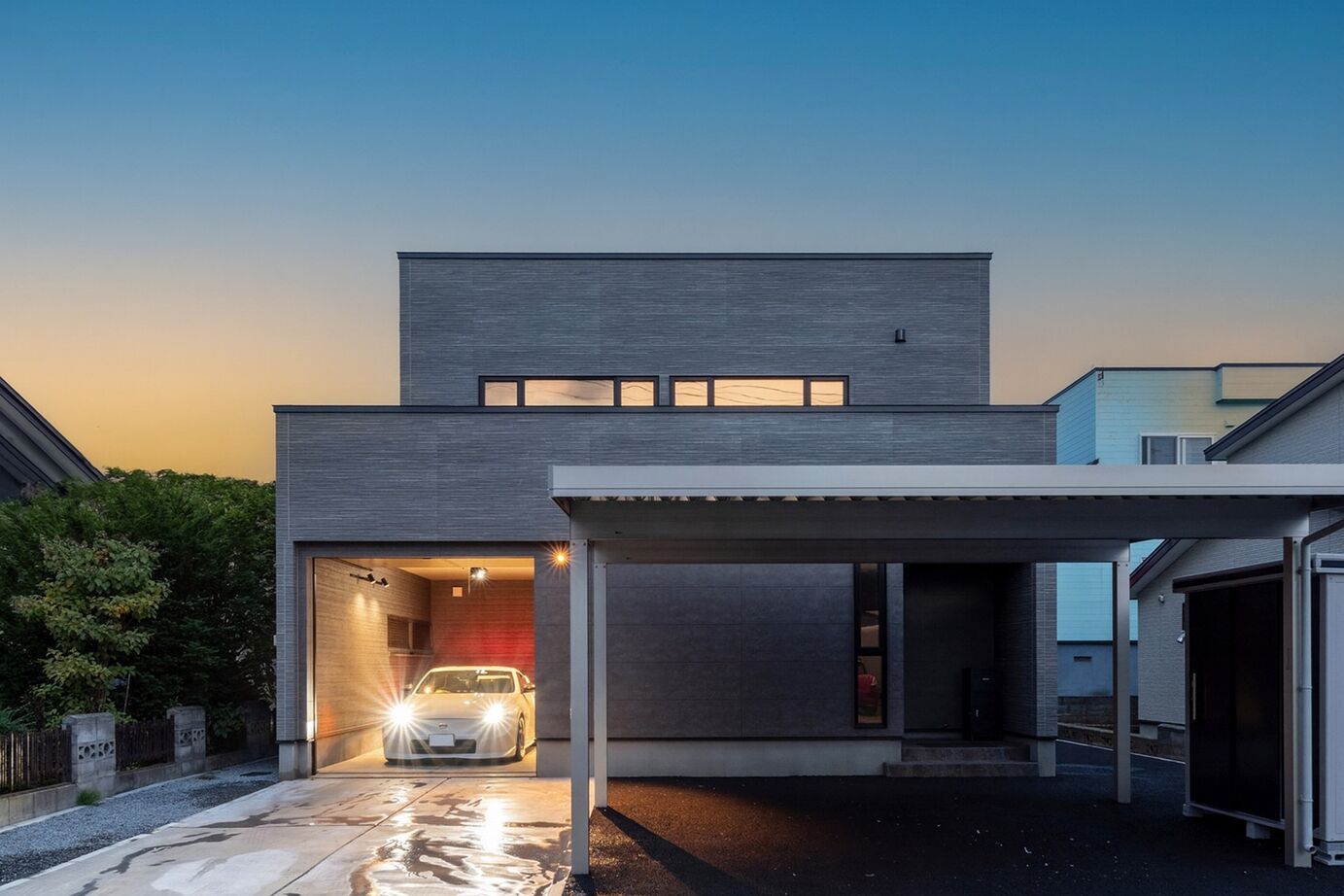 アーキテックプランニング 猫と暮らし、愛車を眺める。趣味と癒やしのガレージハウスの建築実例画像