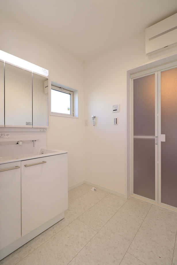 マッケンジーハウス(厚木・平塚・秦野) 【1000万円台/20坪台/平屋/家事ラク】緑豊かな田園風景に癒され、大らかな暮らしを満喫する平屋の住まいの建築実例画像9