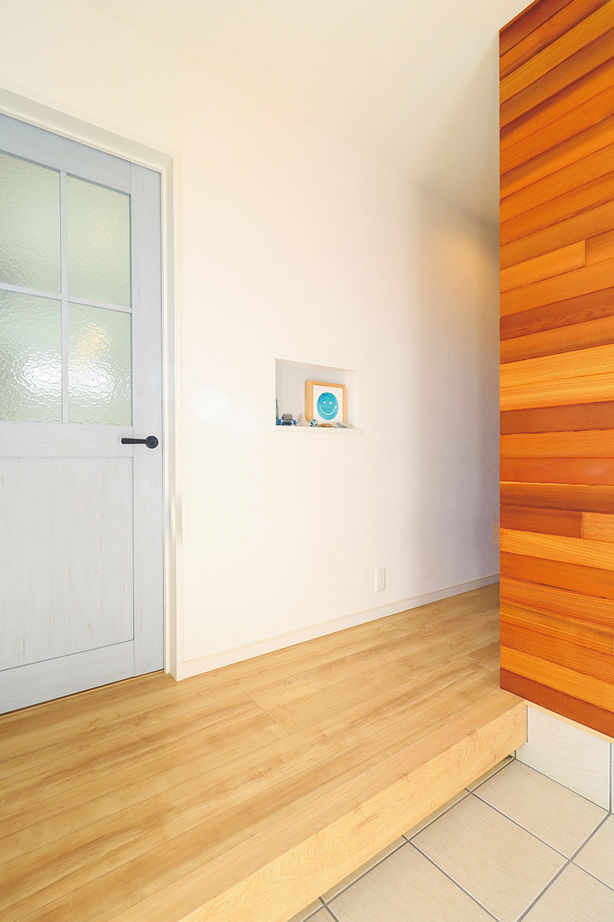 マッケンジーハウス(厚木・平塚・秦野) 【塗り壁／屋上テラス】ヌックとスカイバルコニーが映えるホワイトハウスの建築実例画像7