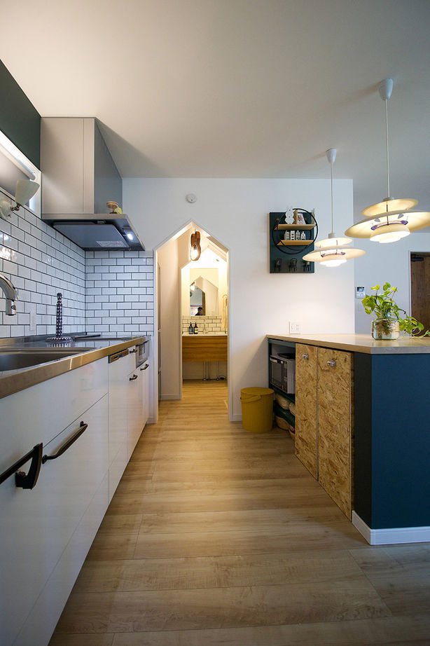 マッケンジーハウス(厚木・平塚・秦野) 【吹抜／回遊動線／傾斜地】蔵のような佇まいの中はオープンでフレキシブル。模様替えを愉しむ住まいの建築実例画像7